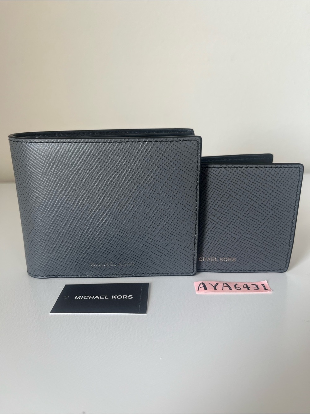 Michael Kors Men’s Wallet🎈🎈